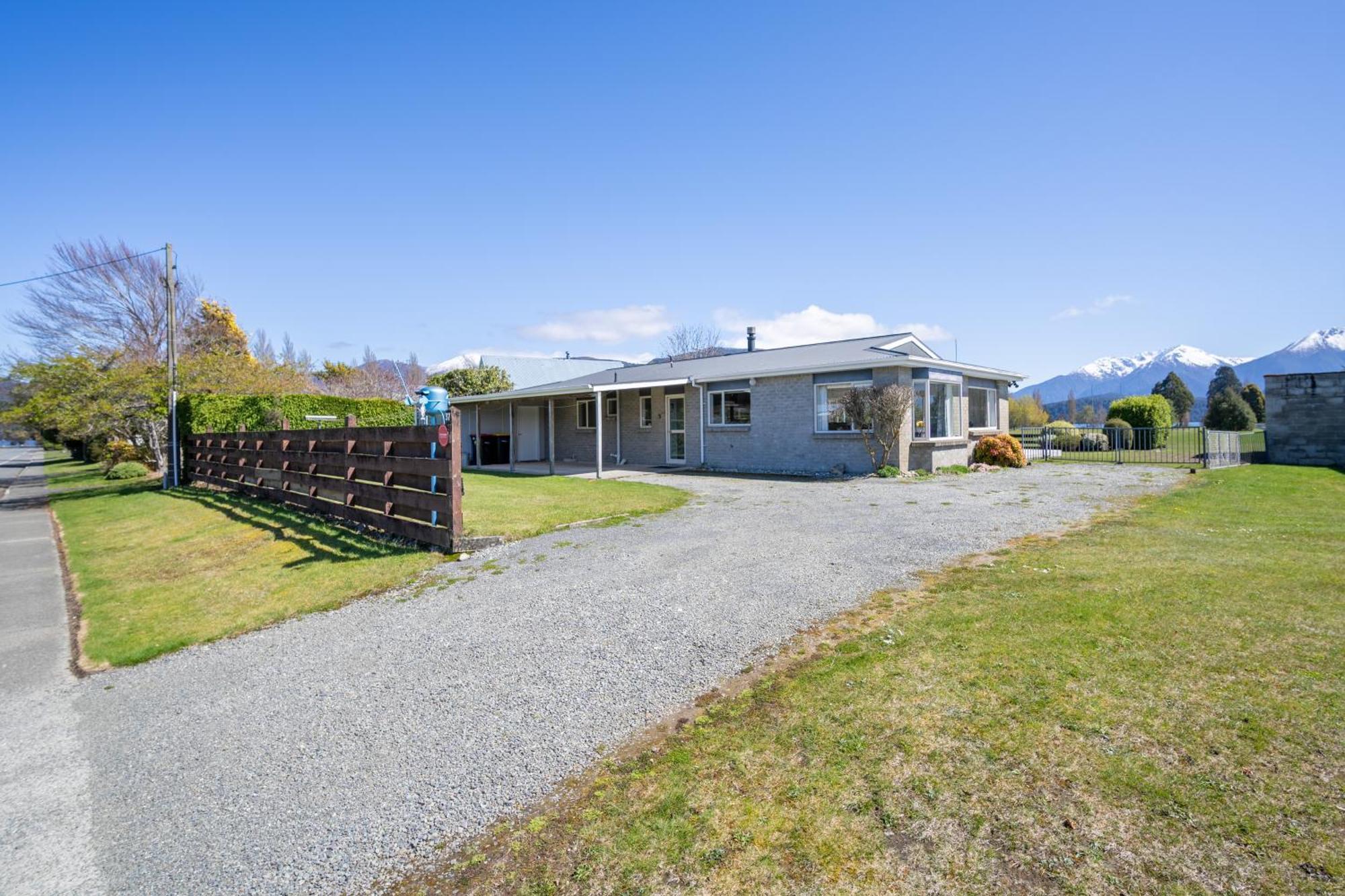 Kepler Retreat - Te Anau Holiday Home Εξωτερικό φωτογραφία