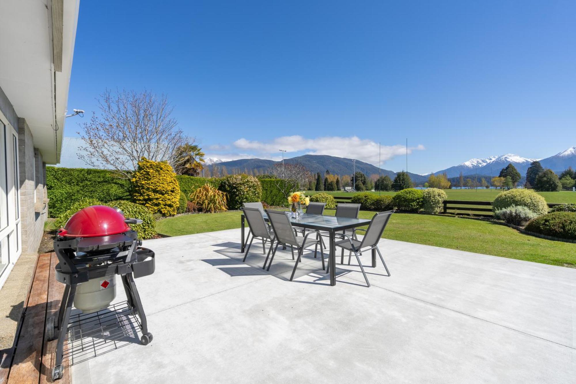 Kepler Retreat - Te Anau Holiday Home Εξωτερικό φωτογραφία